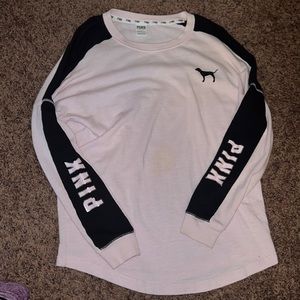 PINK Victoria’s Secret Long Sleeve Top